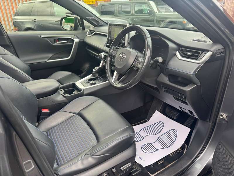 2020 TOYOTA RAV4 2020 TOYOTA RAV4