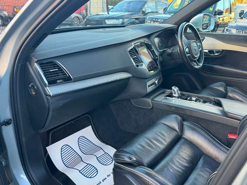 2017 VOLVO XC90 2017 VOLVO XC90