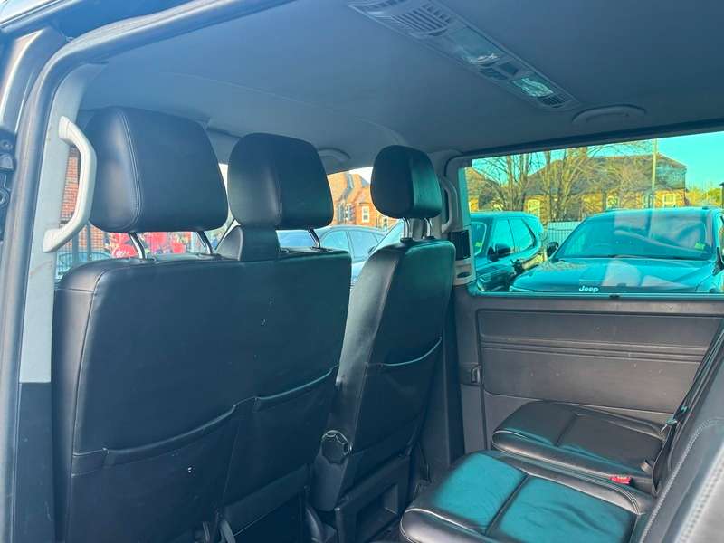 2017 VOLKSWAGEN TRANSPORTER SHUTTLE 2017 VOLKSWAGEN TRANSPORTER SHUTTLE