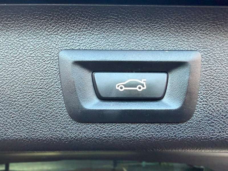 2021 BMW 5 SERIES 2021 BMW 5 SERIES