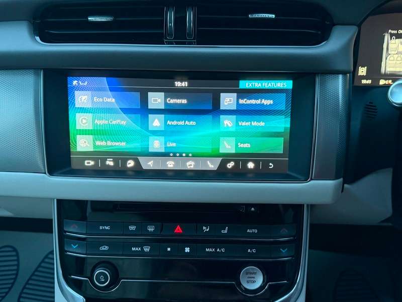 2018 JAGUAR XF 2018 JAGUAR XF