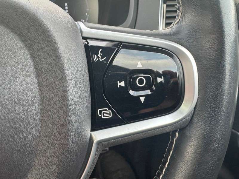 2021 VOLVO XC90 2021 VOLVO XC90