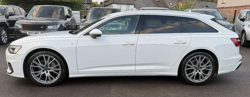 A 2018 AUDI A6 AVANT 2.0 TDI 40 S line Estate 5dr Diesel S Tronic Euro 6 (s/s) (204 ps) A 2018 AUDI A6 AVANT 2.0 TDI 40 S line Estate 5dr Diesel S Tronic Euro 6 (s/s) (204 ps)