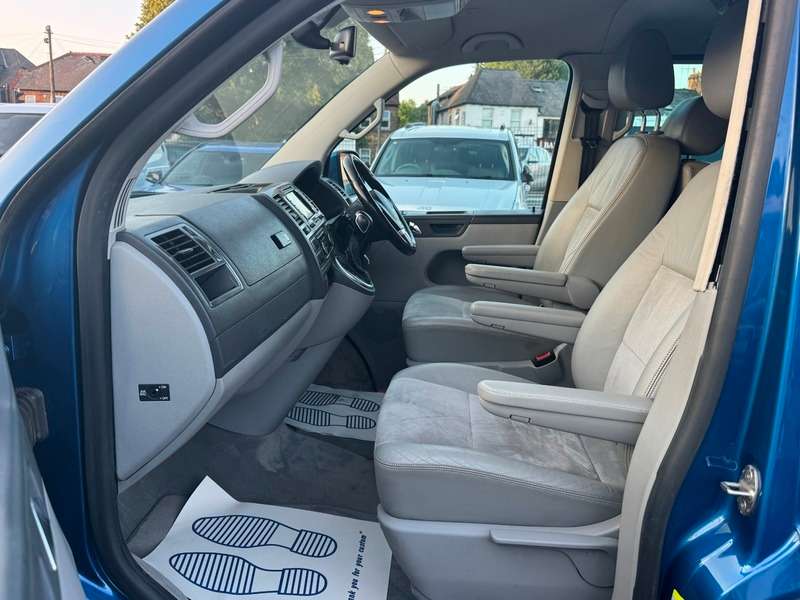 2015 VOLKSWAGEN CARAVELLE 2015 VOLKSWAGEN CARAVELLE