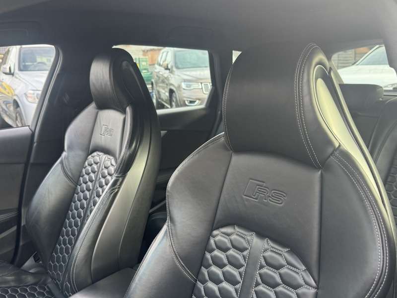 2018 AUDI RS4 2018 AUDI RS4