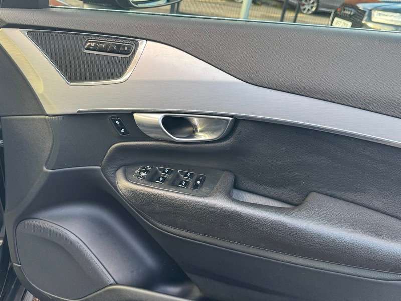 2016 VOLVO XC90 2016 VOLVO XC90