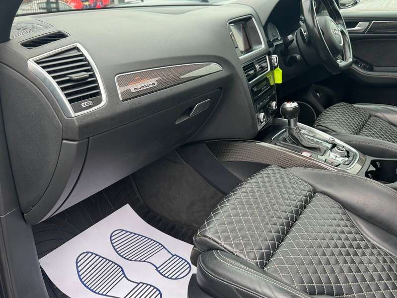 2017 AUDI SQ5 2017 AUDI SQ5