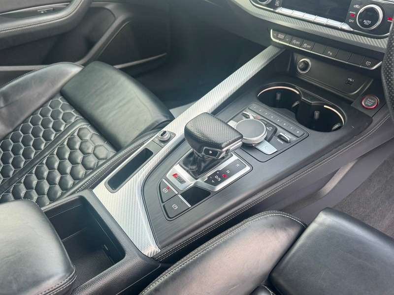 2018 AUDI RS4 2018 AUDI RS4