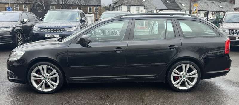 A 2012 SKODA OCTAVIA 2.0 TFSI vRS Estate 5dr Petrol Manual Euro 5 (200 ps) A 2012 SKODA OCTAVIA 2.0 TFSI vRS Estate 5dr Petrol Manual Euro 5 (200 ps)