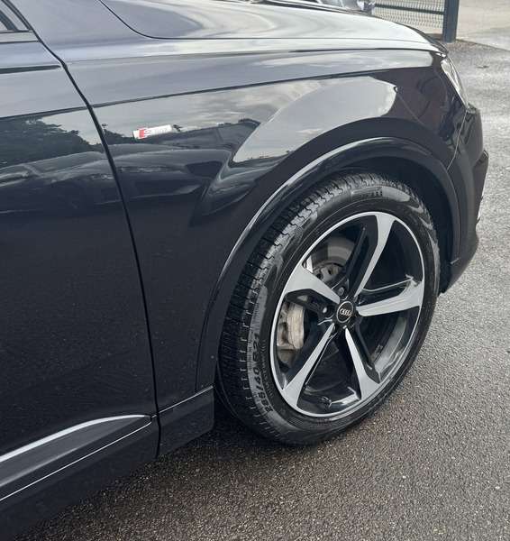 2018 AUDI Q7 2018 AUDI Q7