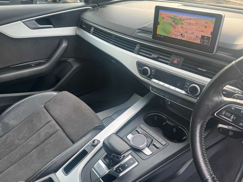 2016 AUDI A4 2016 AUDI A4