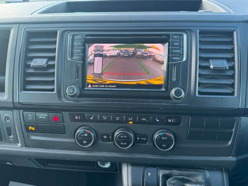 2017 VOLKSWAGEN TRANSPORTER SHUTTLE 2017 VOLKSWAGEN TRANSPORTER SHUTTLE