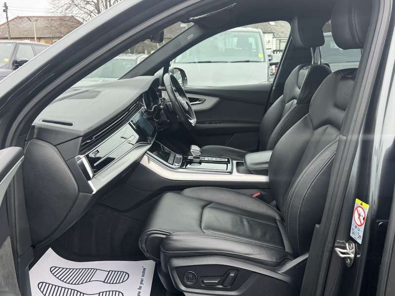 2020 AUDI Q7 2020 AUDI Q7