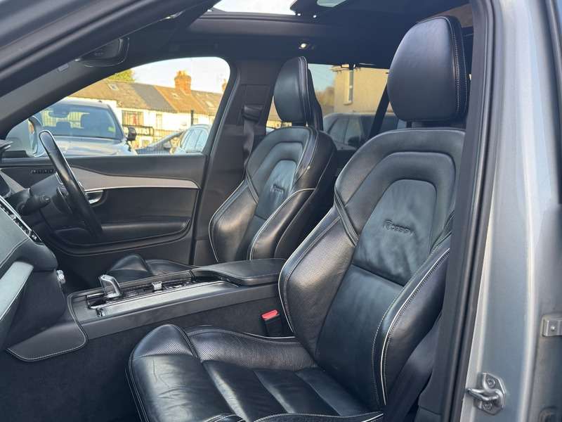 2017 VOLVO XC90 2017 VOLVO XC90