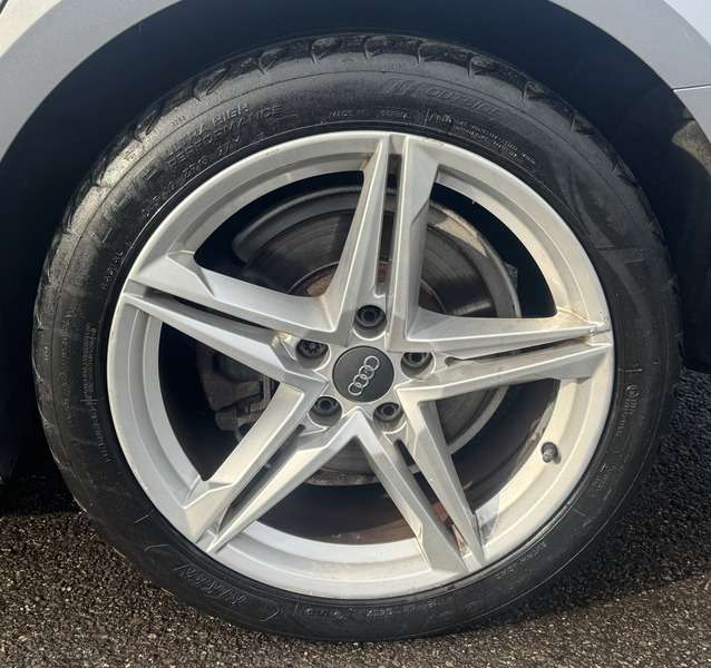 2016 AUDI A4 2016 AUDI A4