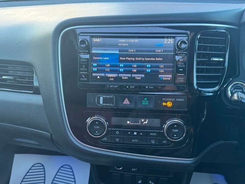 2017 MITSUBISHI OUTLANDER 2017 MITSUBISHI OUTLANDER