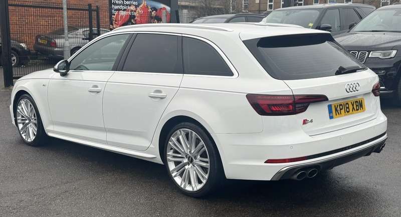 2018 AUDI S4 AVANT 2018 AUDI S4 AVANT