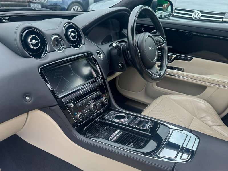 2018 JAGUAR XJ 2018 JAGUAR XJ