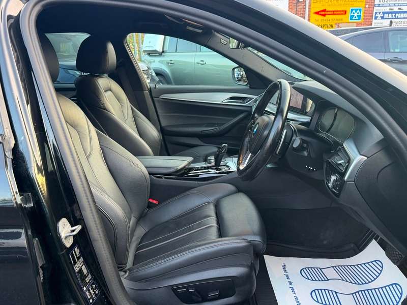 2021 BMW 5 SERIES 2021 BMW 5 SERIES