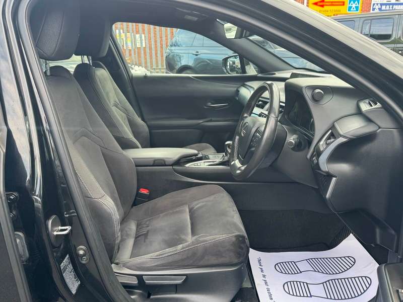 2020 LEXUS UX 2020 LEXUS UX