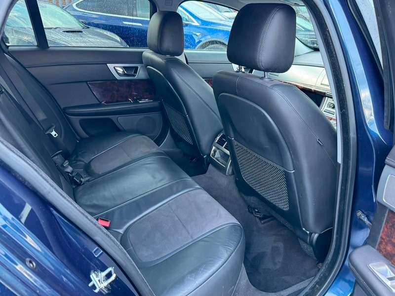 2013 JAGUAR XF 2013 JAGUAR XF