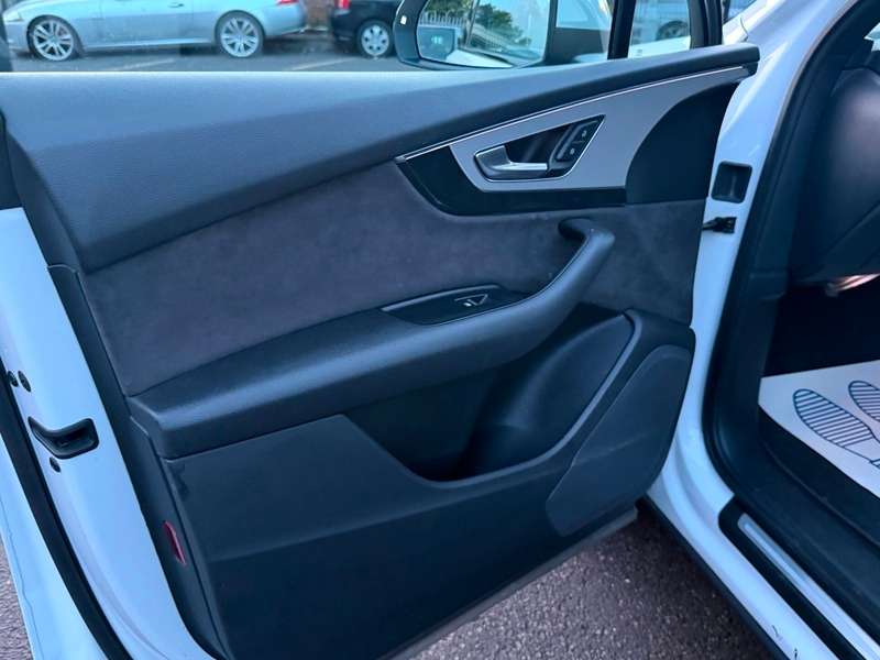 2019 AUDI Q7 2019 AUDI Q7