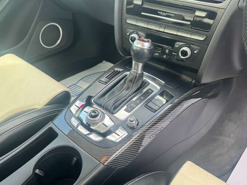 2015 AUDI RS5 2015 AUDI RS5