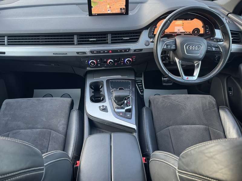 2019 AUDI Q7 2019 AUDI Q7