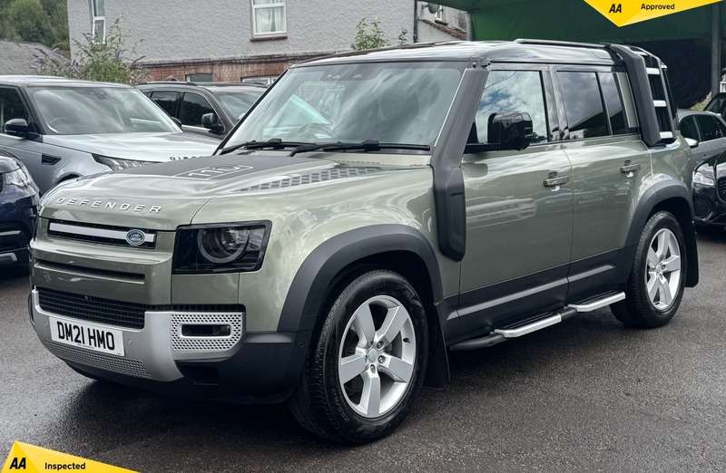 A 2021 LAND ROVER DEFENDER 3.0 D250 MHEV SE SUV 5dr Diesel Auto 4WD Euro 6 (s/s) (250 ps) A 2021 LAND ROVER DEFENDER 3.0 D250 MHEV SE SUV 5dr Diesel Auto 4WD Euro 6 (s/s) (250 ps)