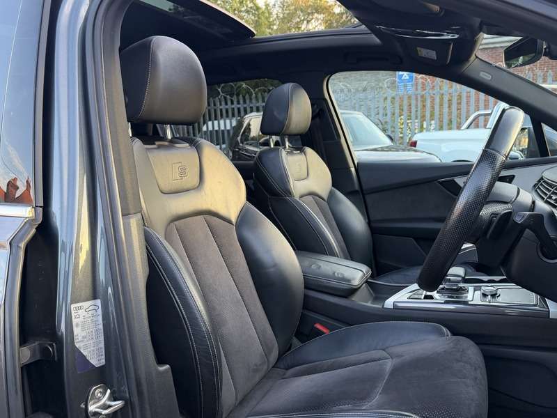 2019 AUDI Q7 2019 AUDI Q7