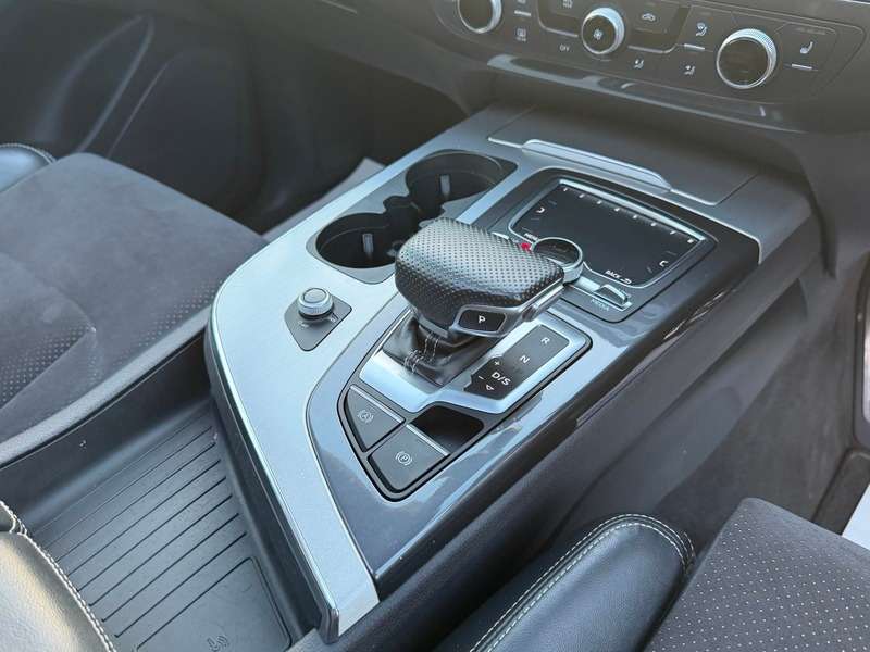 2019 AUDI Q7 2019 AUDI Q7