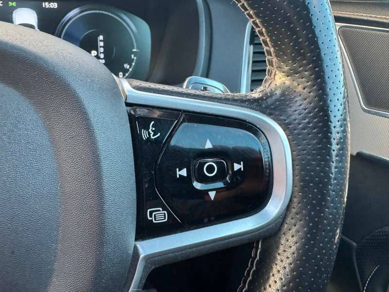 2017 VOLVO XC90 2017 VOLVO XC90