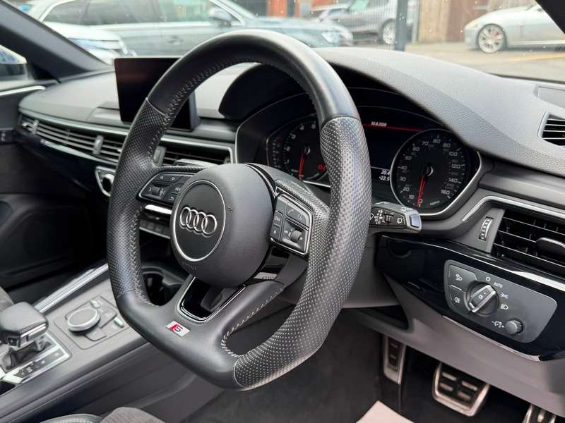 2019 AUDI A4 AVANT 2019 AUDI A4 AVANT