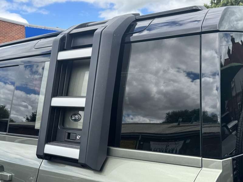 2021 LAND ROVER DEFENDER 2021 LAND ROVER DEFENDER