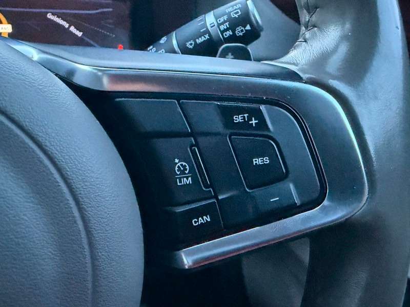 2018 JAGUAR XF 2018 JAGUAR XF