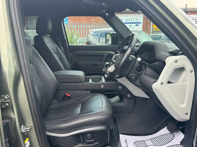 2021 LAND ROVER DEFENDER 2021 LAND ROVER DEFENDER