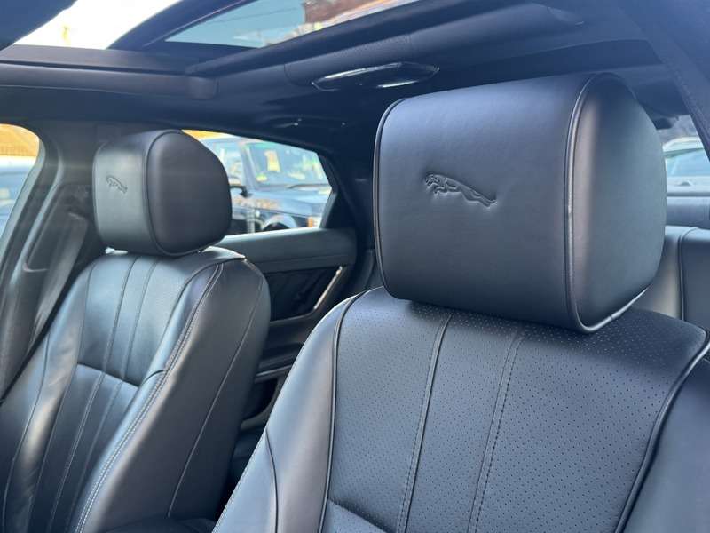 2010 JAGUAR XJ 2010 JAGUAR XJ