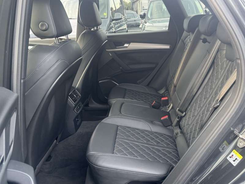2018 AUDI SQ5 2018 AUDI SQ5