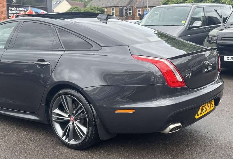 2018 JAGUAR XJ 2018 JAGUAR XJ