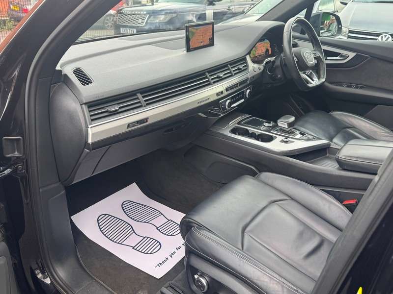 2018 AUDI Q7 2018 AUDI Q7