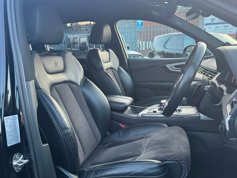 2019 AUDI Q7 2019 AUDI Q7