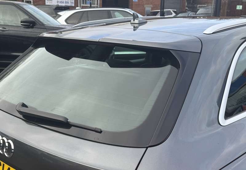 2018 AUDI RS4 2018 AUDI RS4