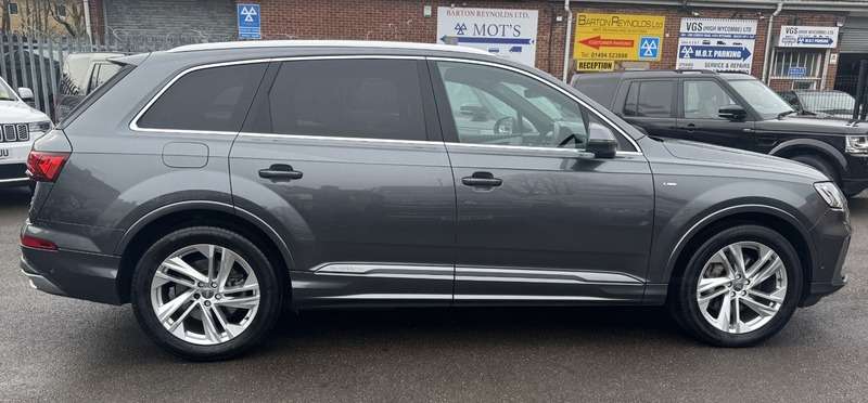 2020 AUDI Q7 2020 AUDI Q7