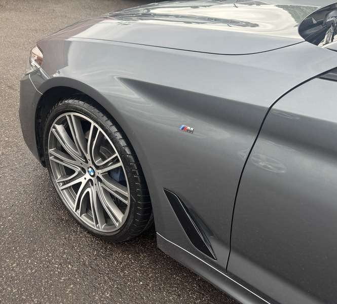 2018 BMW 5 SERIES 2018 BMW 5 SERIES