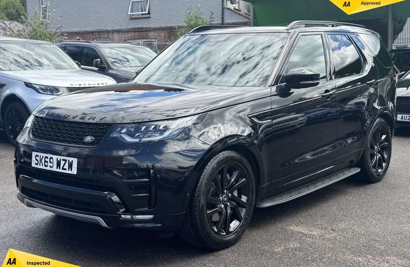 A 2019 LAND ROVER DISCOVERY 3.0 SD V6 Landmark Edition SUV 5dr Diesel Auto 4WD Euro 6 (s/s) (306 ps) A 2019 LAND ROVER DISCOVERY 3.0 SD V6 Landmark Edition SUV 5dr Diesel Auto 4WD Euro 6 (s/s) (306 ps)