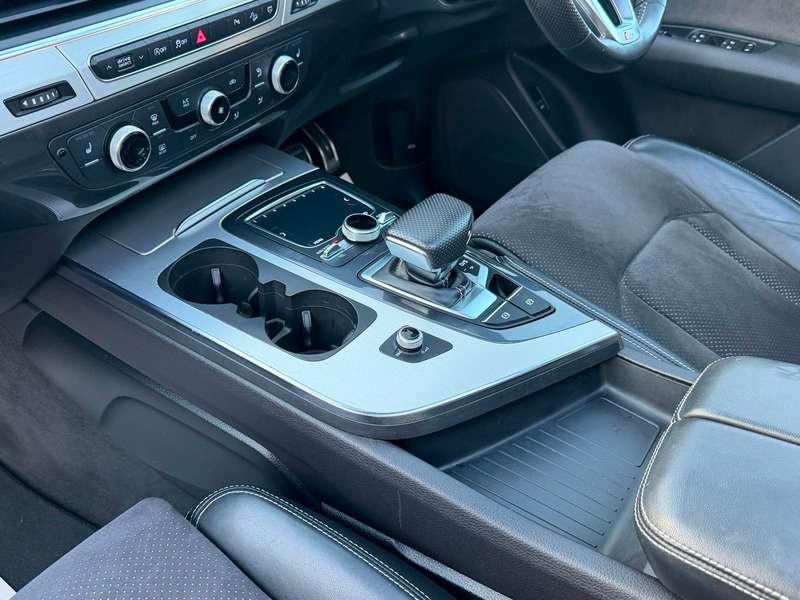 2019 AUDI Q7 2019 AUDI Q7