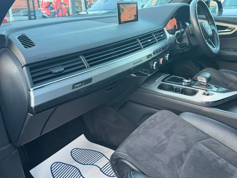 2019 AUDI Q7 2019 AUDI Q7