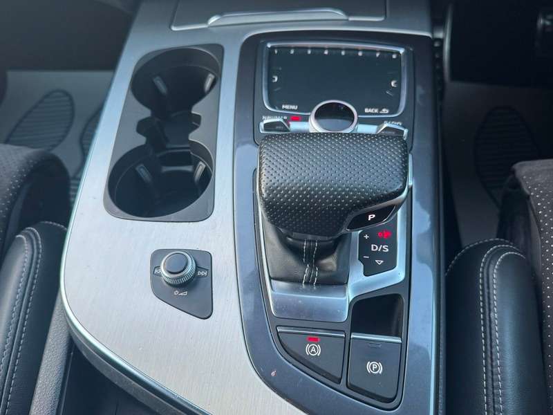 2019 AUDI Q7 2019 AUDI Q7