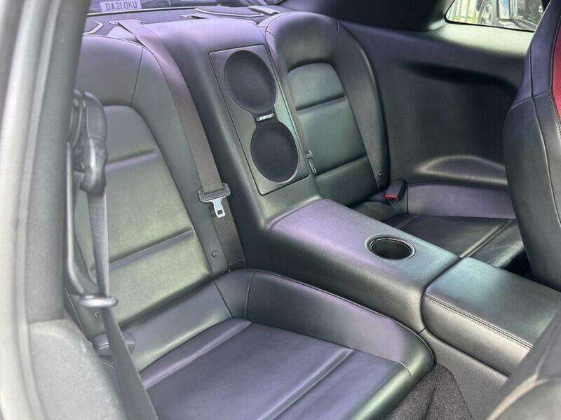 2011 NISSAN GT-R 2011 NISSAN GT-R