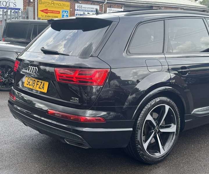 2018 AUDI Q7 2018 AUDI Q7
